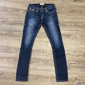 Big Star Liv skinny jeans. Size 26R.